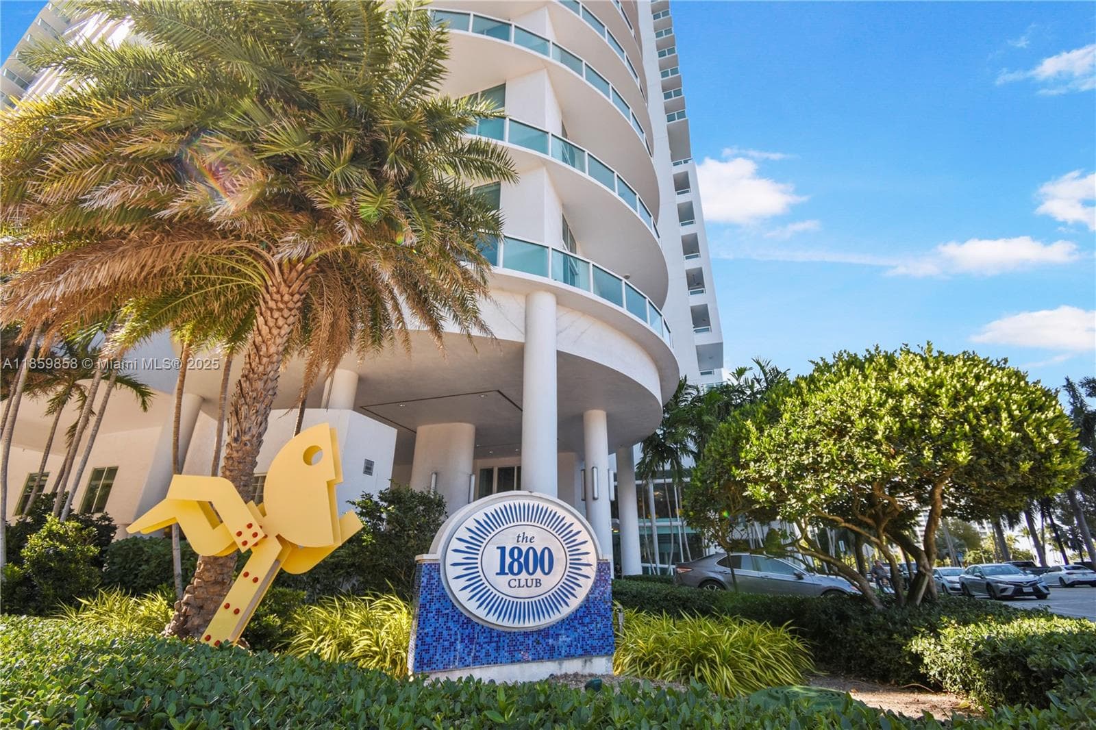 1800 N Bayshore Dr # 509, Miami FL 33132 — 34