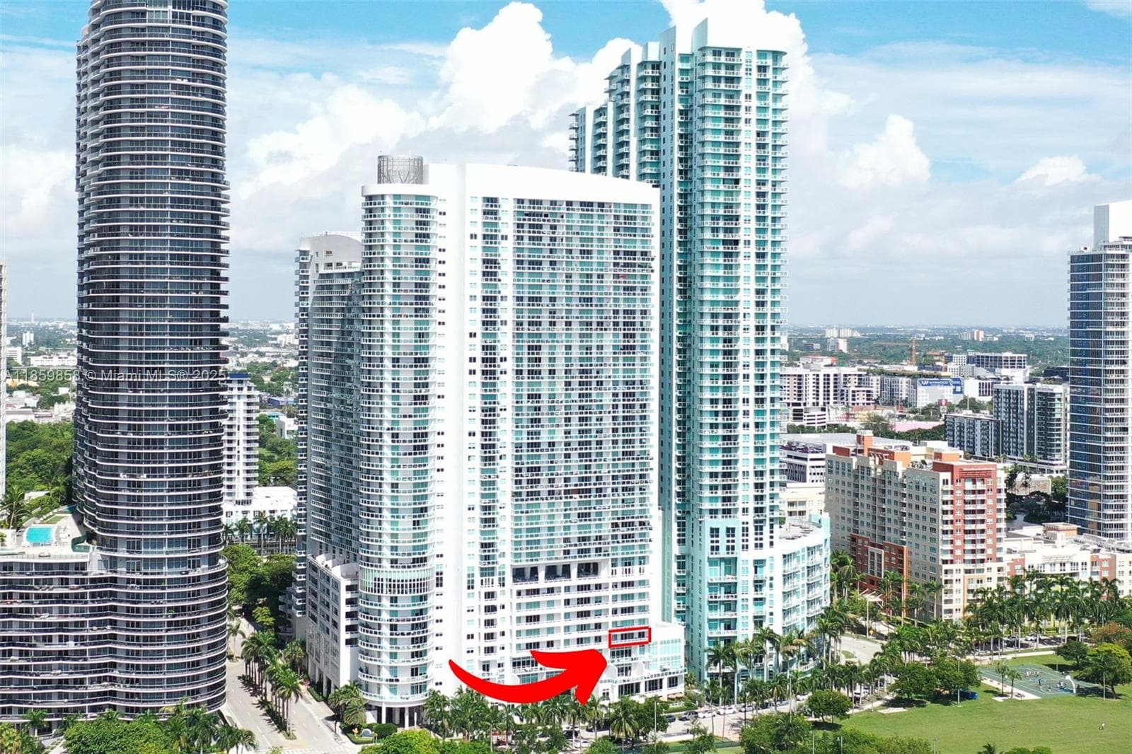 1800 N Bayshore Dr # 509, Miami FL 33132 — 33