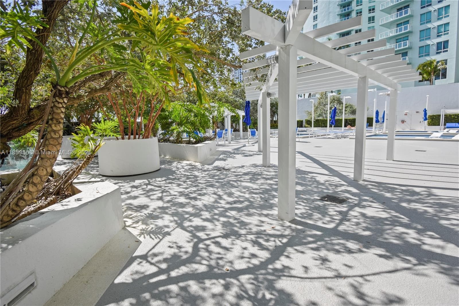 1800 N Bayshore Dr # 509, Miami FL 33132 — 41