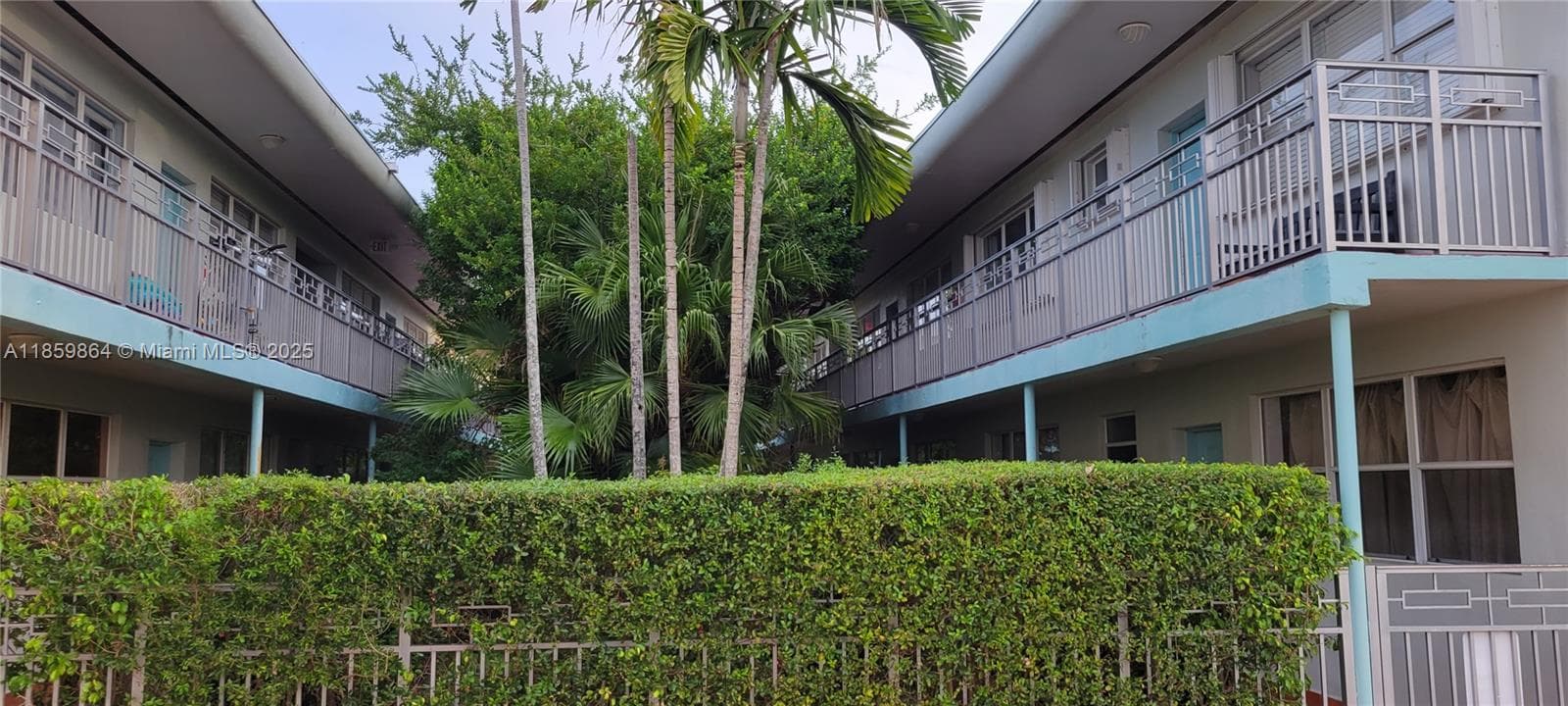 1265 Marseille Dr # 31, Miami Beach FL 33141 — 27