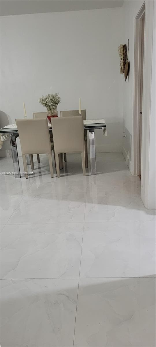 1265 Marseille Dr # 31, Miami Beach FL 33141 — 12