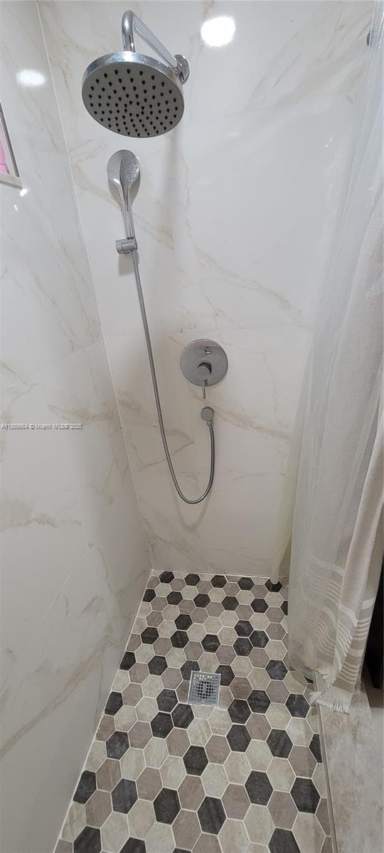 1265 Marseille Dr # 31, Miami Beach FL 33141 — 22