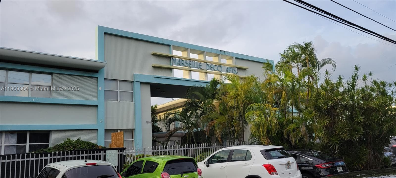 1265 Marseille Dr # 31, Miami Beach FL 33141 — 3