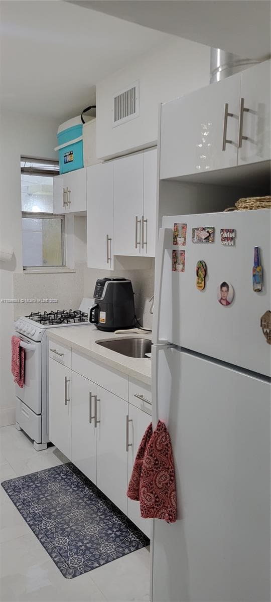 1265 Marseille Dr # 31, Miami Beach FL 33141 — 11