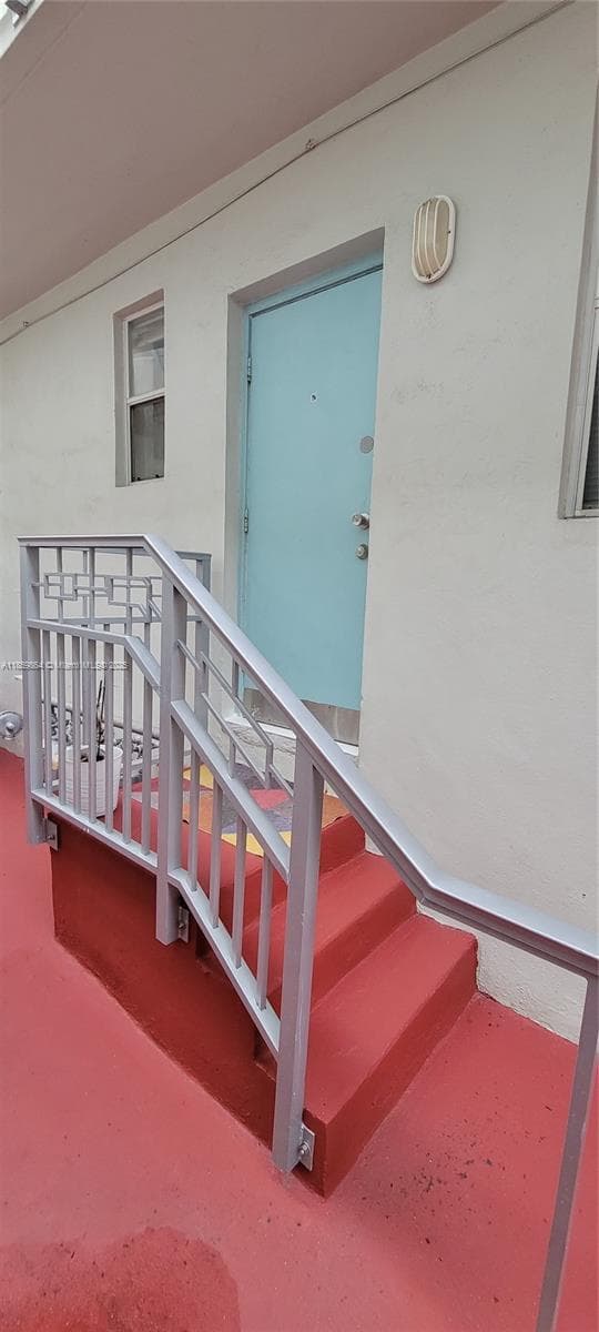 1265 Marseille Dr # 31, Miami Beach FL 33141 — 25