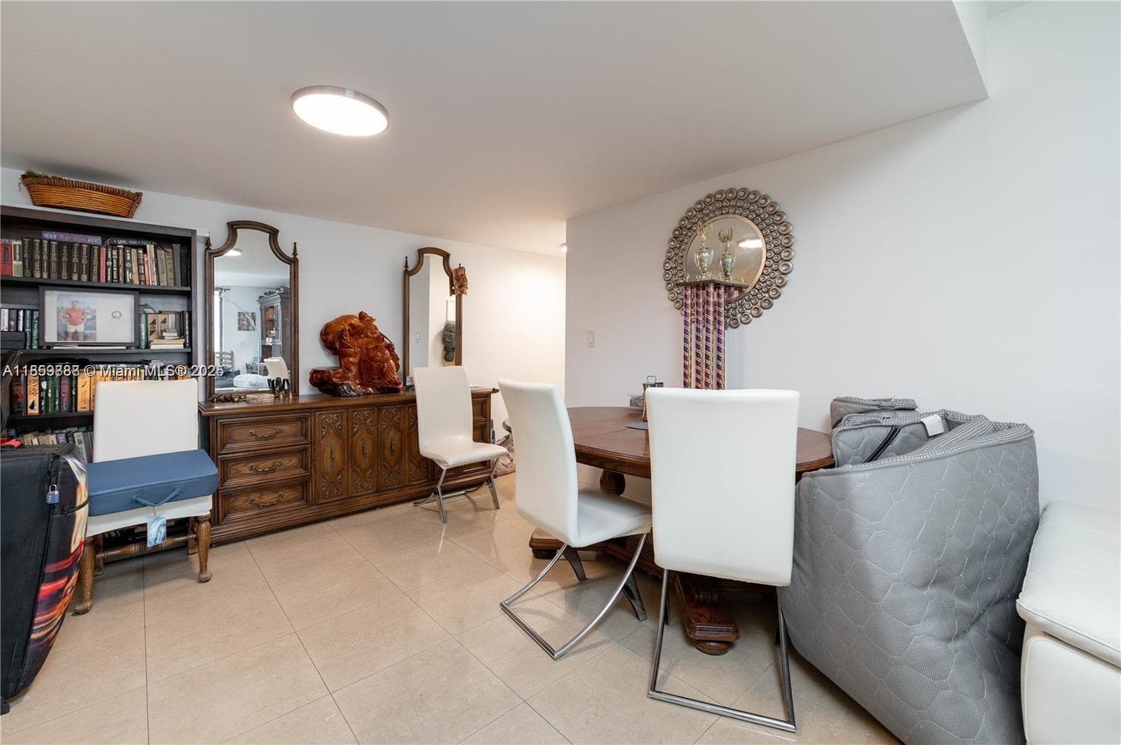 1621 Collins Ave # 302, Miami Beach FL 33139 — 15