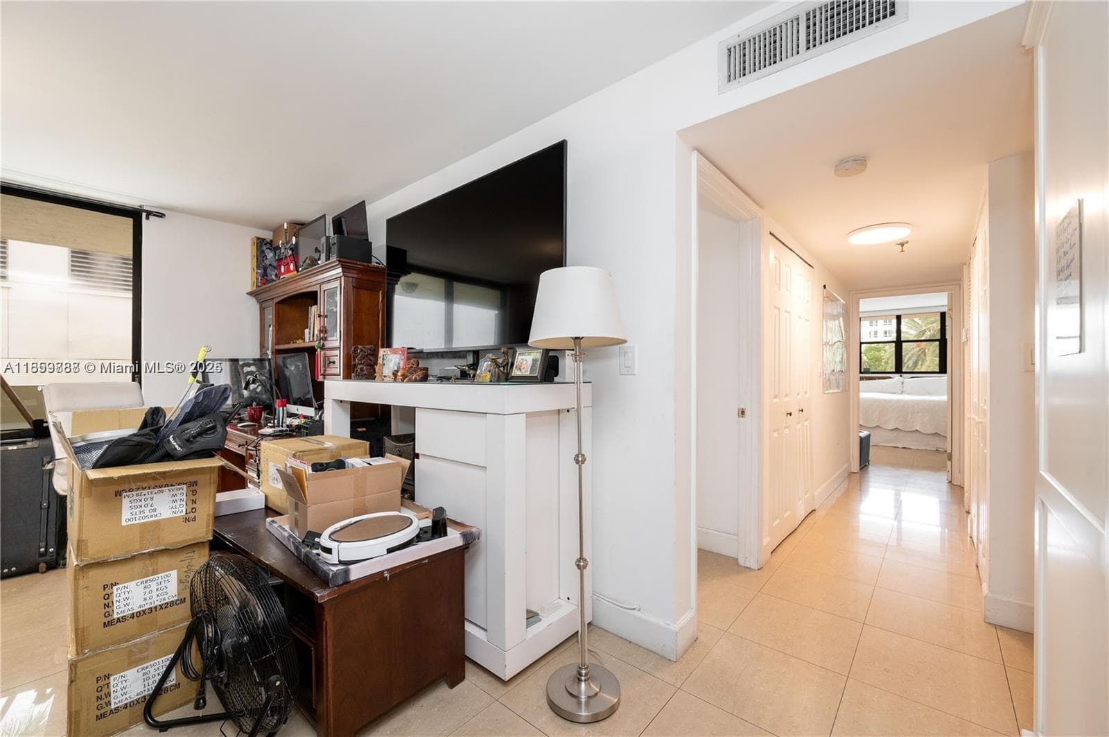 1621 Collins Ave # 302, Miami Beach FL 33139 — 4