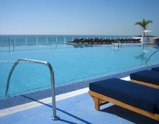 2301 Collins Ave # 306, Miami Beach FL 33139 — 23
