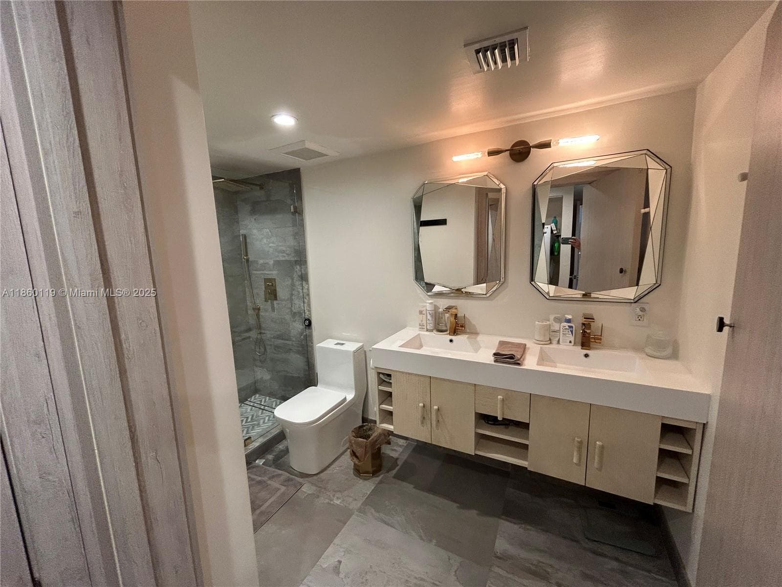 2301 Collins Ave # 306, Miami Beach FL 33139 — 12