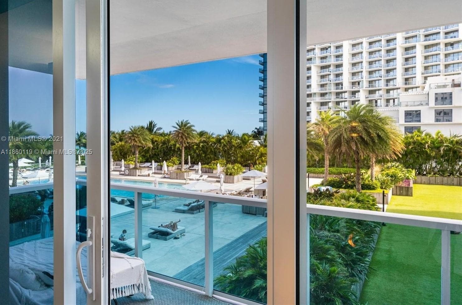 2301 Collins Ave # 306, Miami Beach FL 33139 — 18