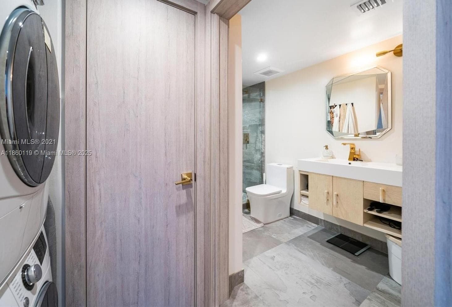 2301 Collins Ave # 306, Miami Beach FL 33139 — 11