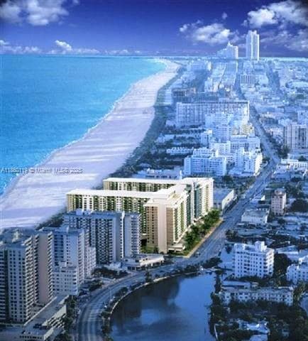 2301 Collins Ave # 306, Miami Beach FL 33139 — 21