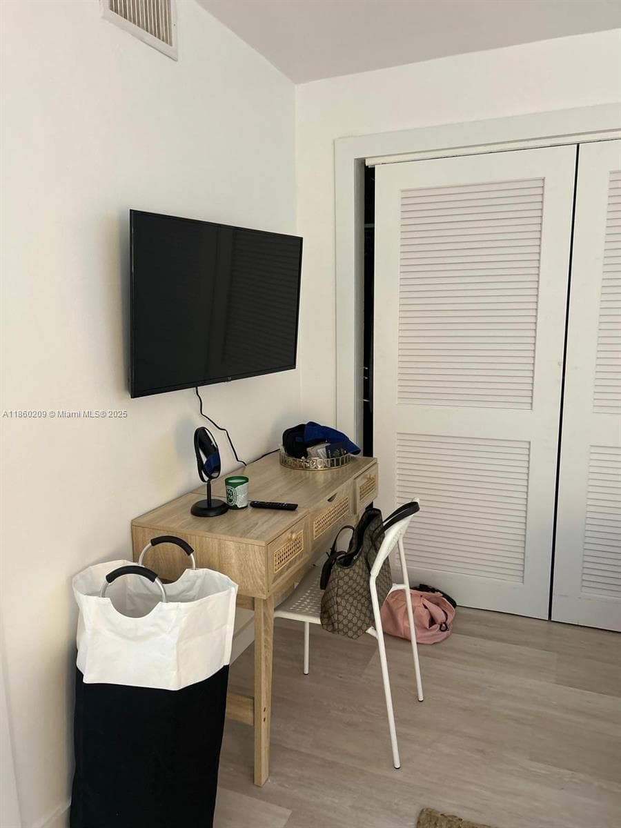 3036 SW 27th Ave # 5, Miami FL 33133 — 2