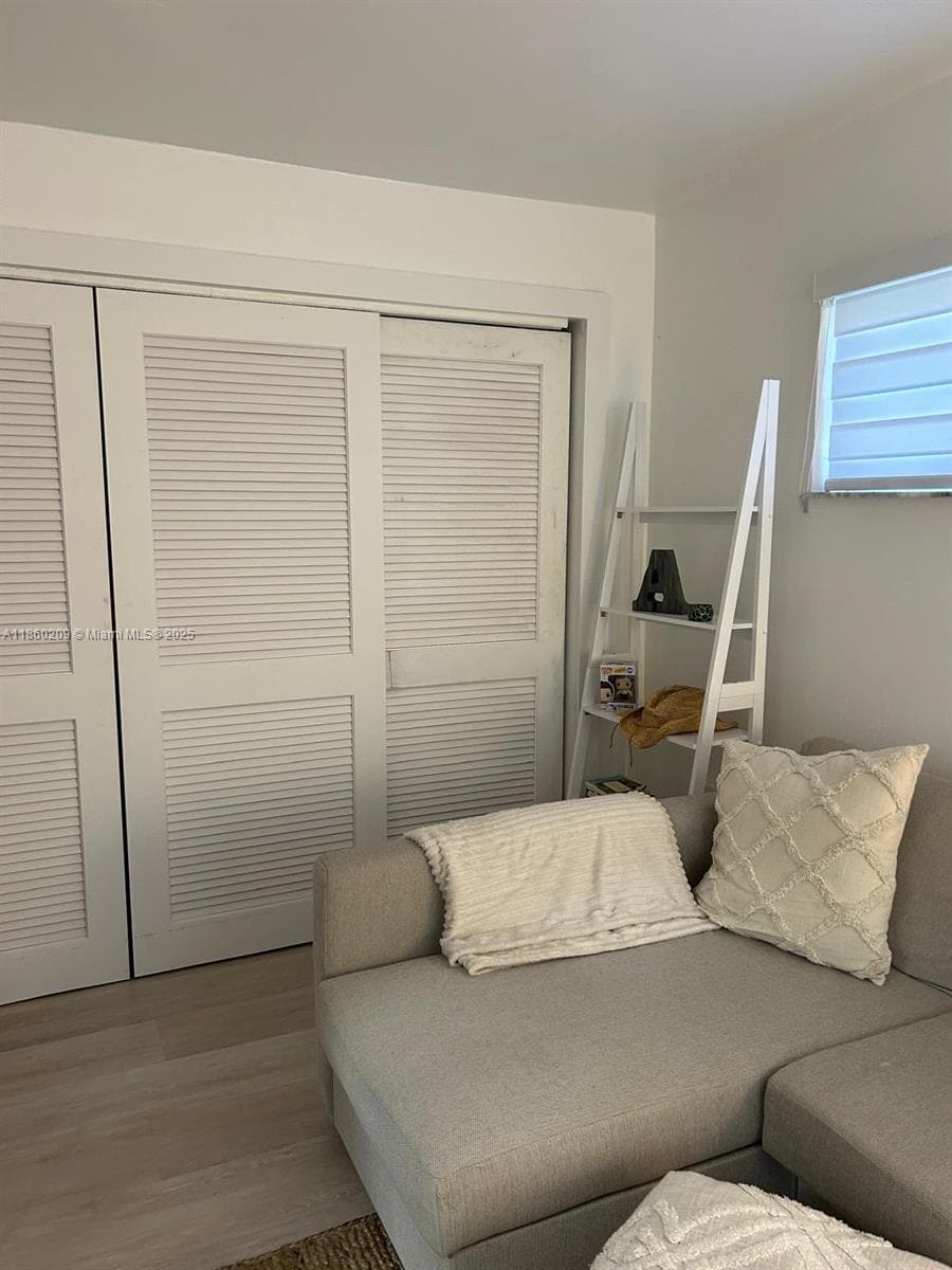 3036 SW 27th Ave # 5, Miami FL 33133 — 7