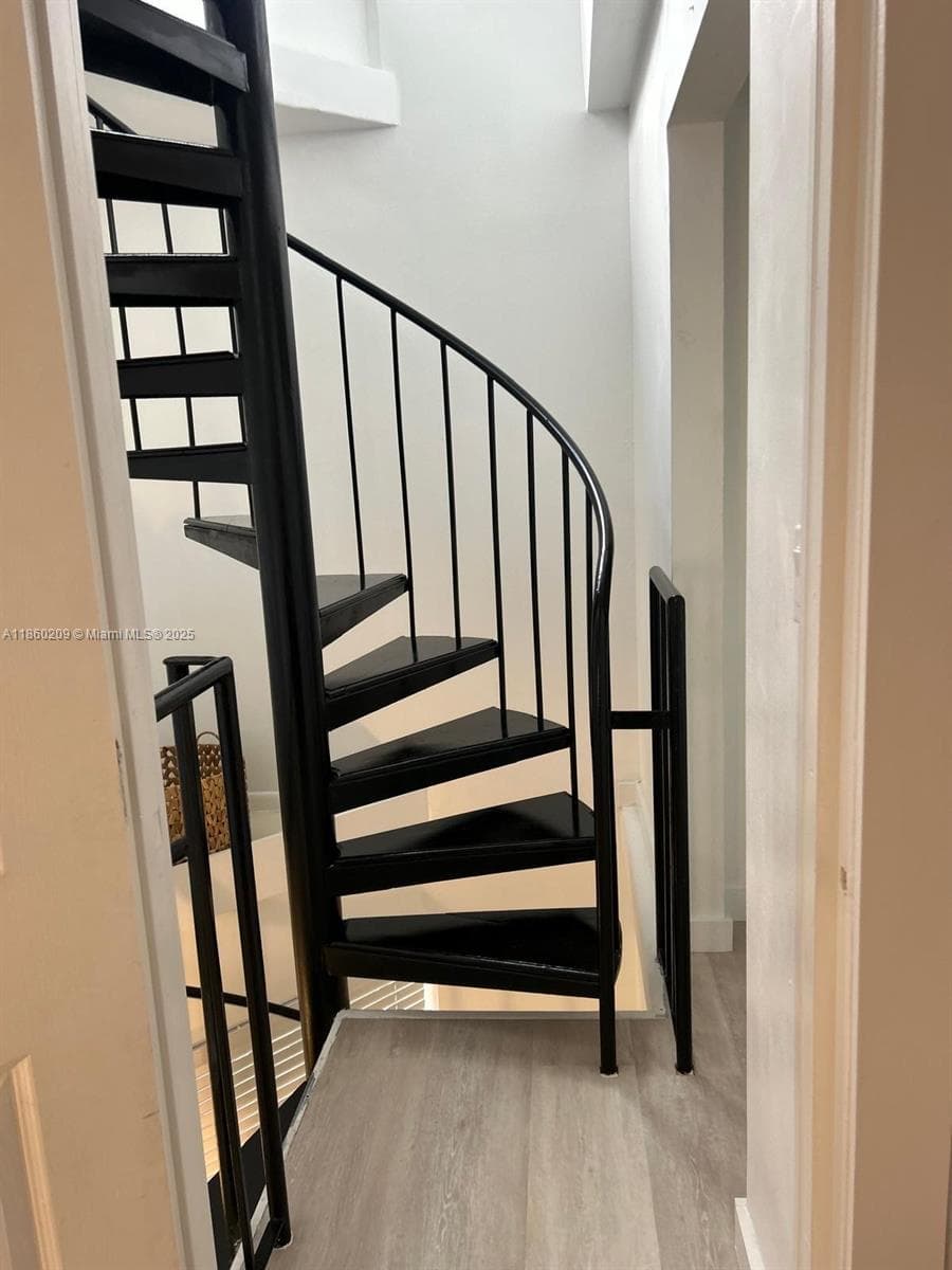 3036 SW 27th Ave # 5, Miami FL 33133 — 10