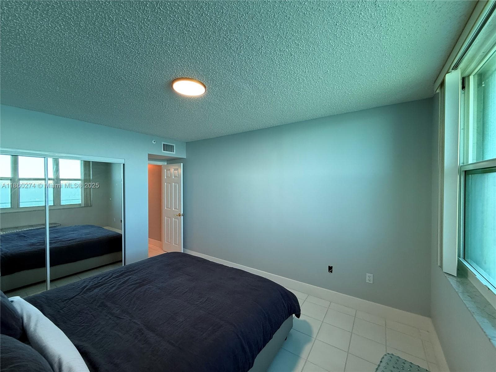 800 Claughton Island Dr # 703, Miami FL 33131 — 14