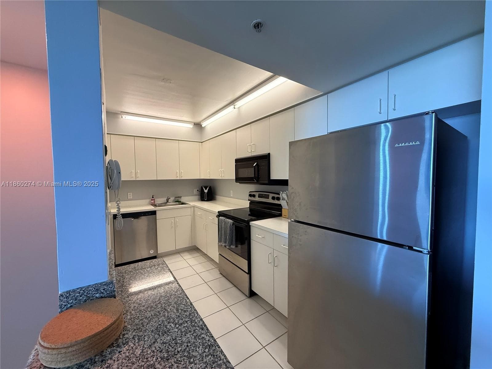 800 Claughton Island Dr # 703, Miami FL 33131 — 4