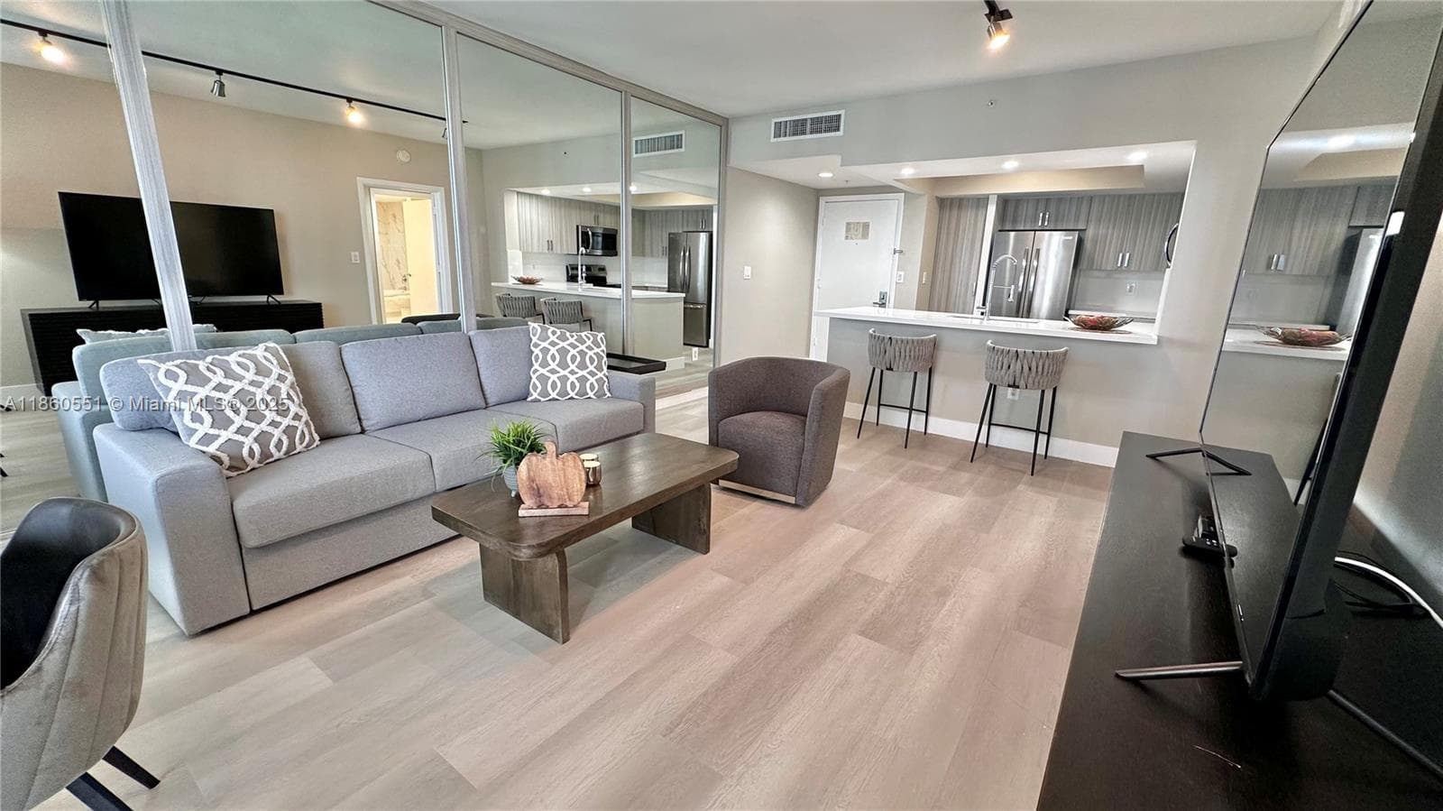 17375 Collins Ave # 2003, Sunny Isles Beach FL 33160 — 17