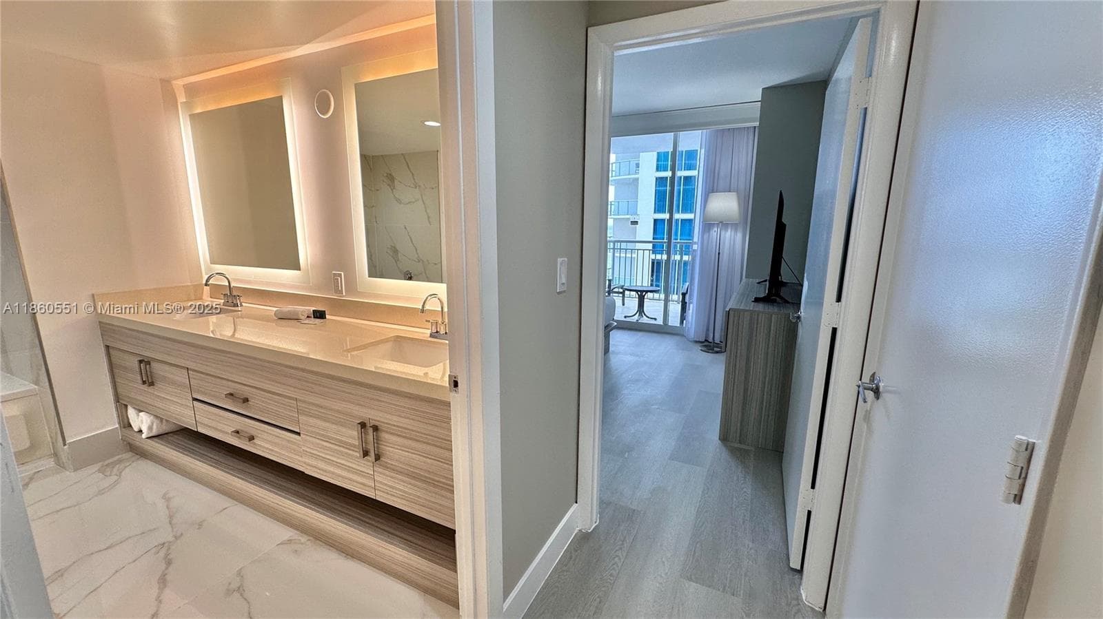 17375 Collins Ave # 2003, Sunny Isles Beach FL 33160 — 31