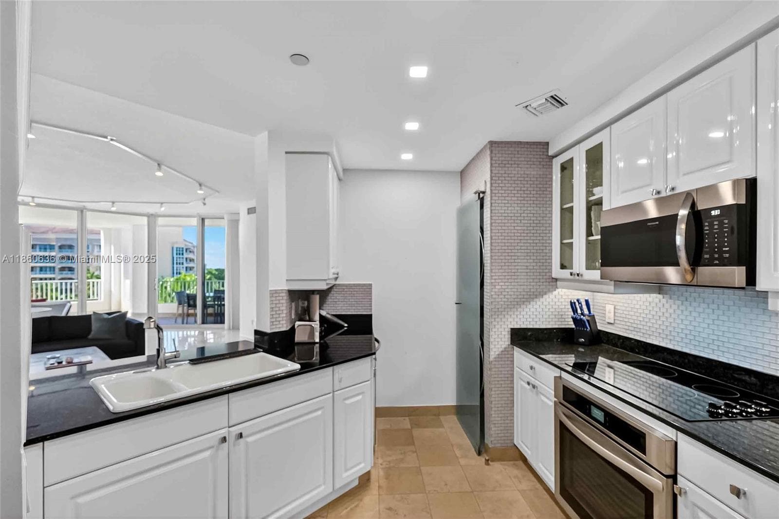 715 Crandon Blvd # 5, Key Biscayne FL 33149 — 8