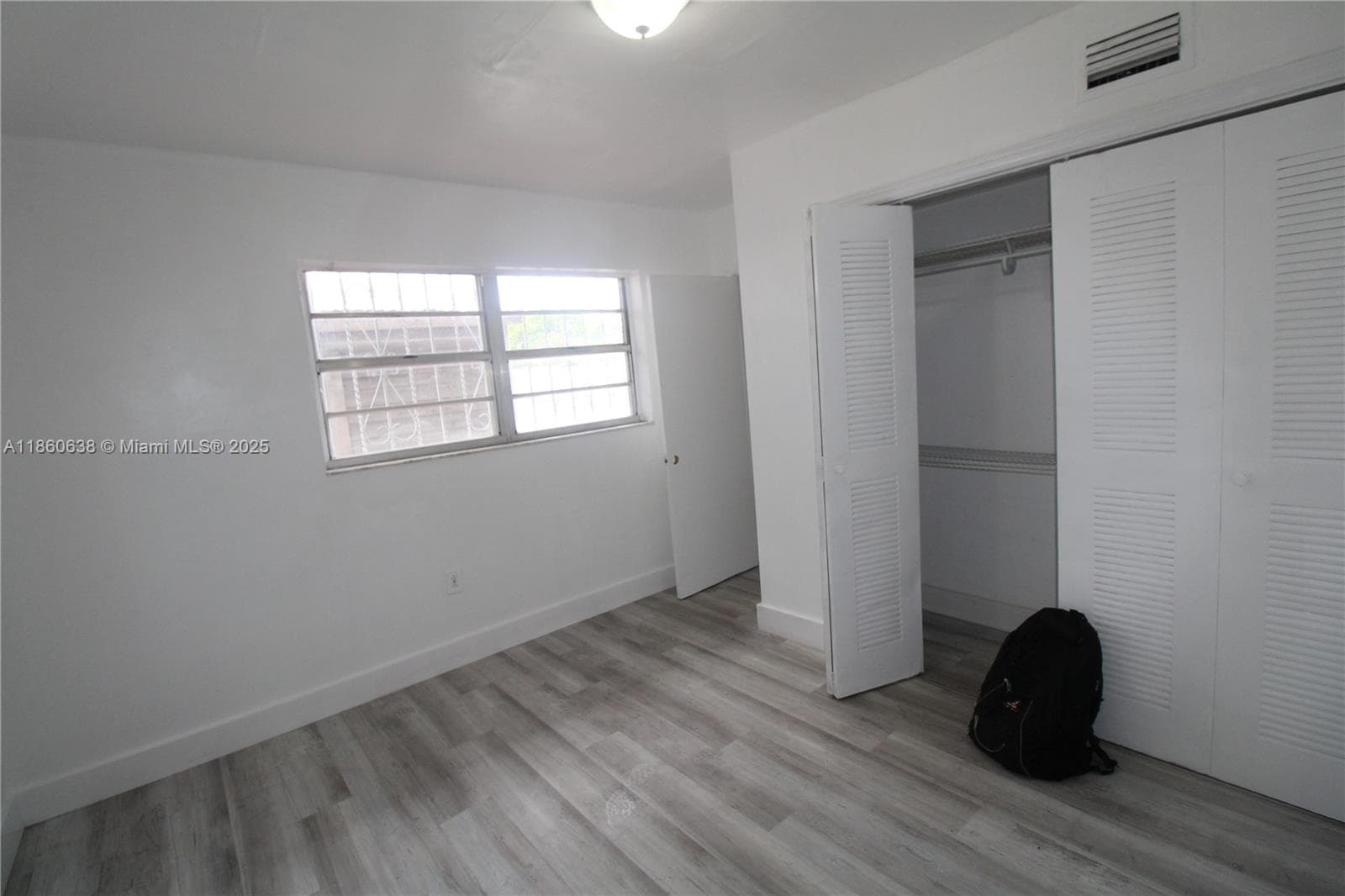 965 W 23rd St, Hialeah FL 33010 — 12