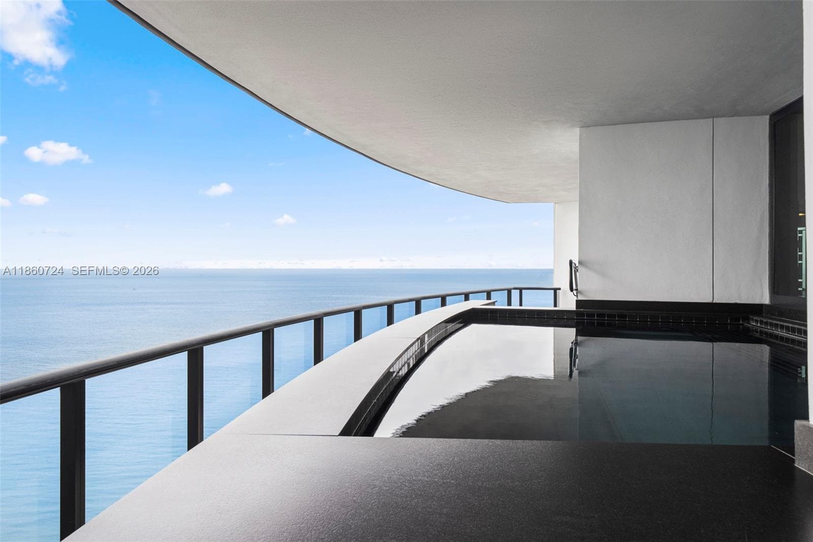 18555 Collins Ave # 2105, Sunny Isles Beach FL 33160 — 17
