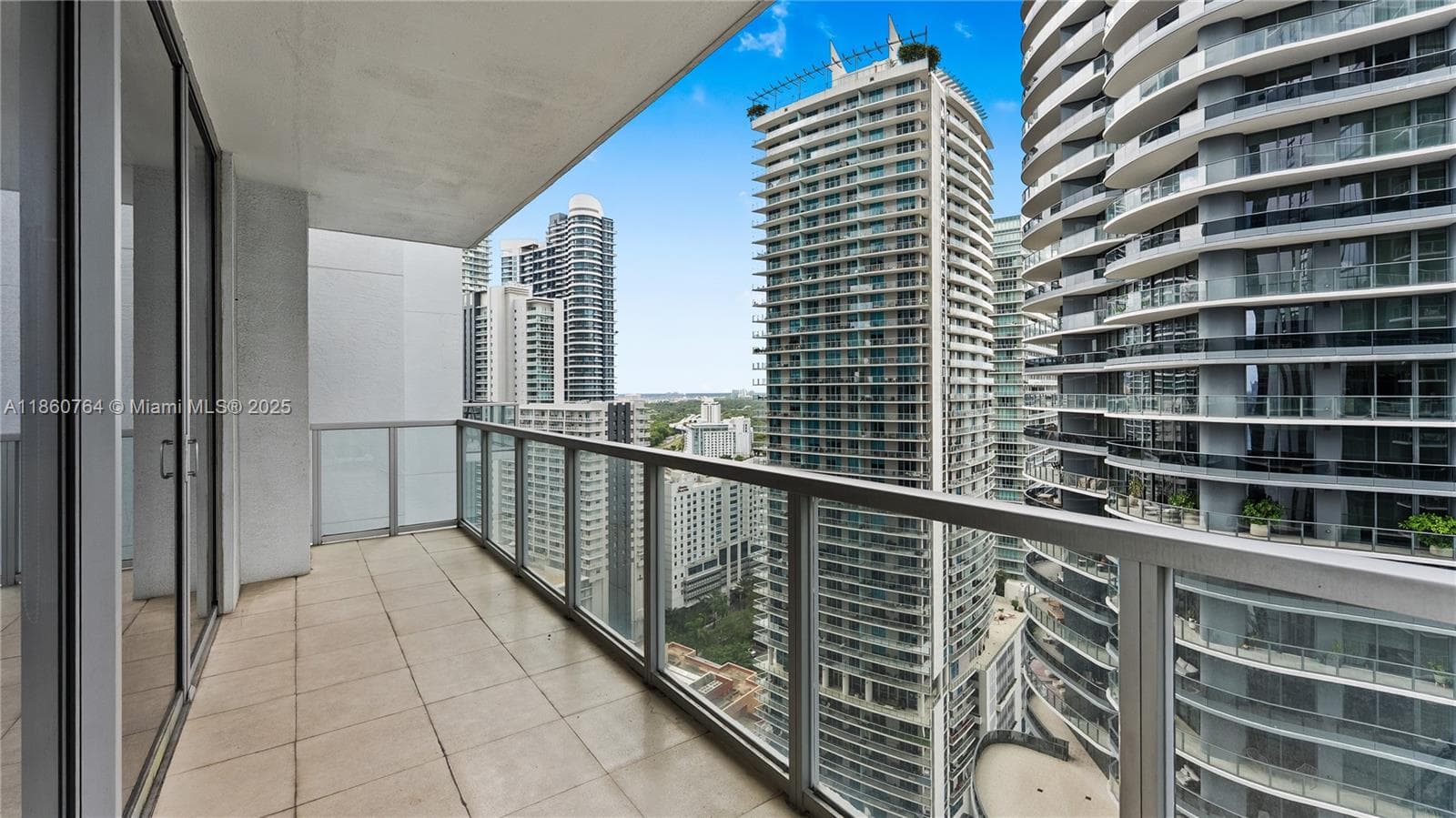 1050 Brickell Ave # 2620, Miami FL 33131 — 1