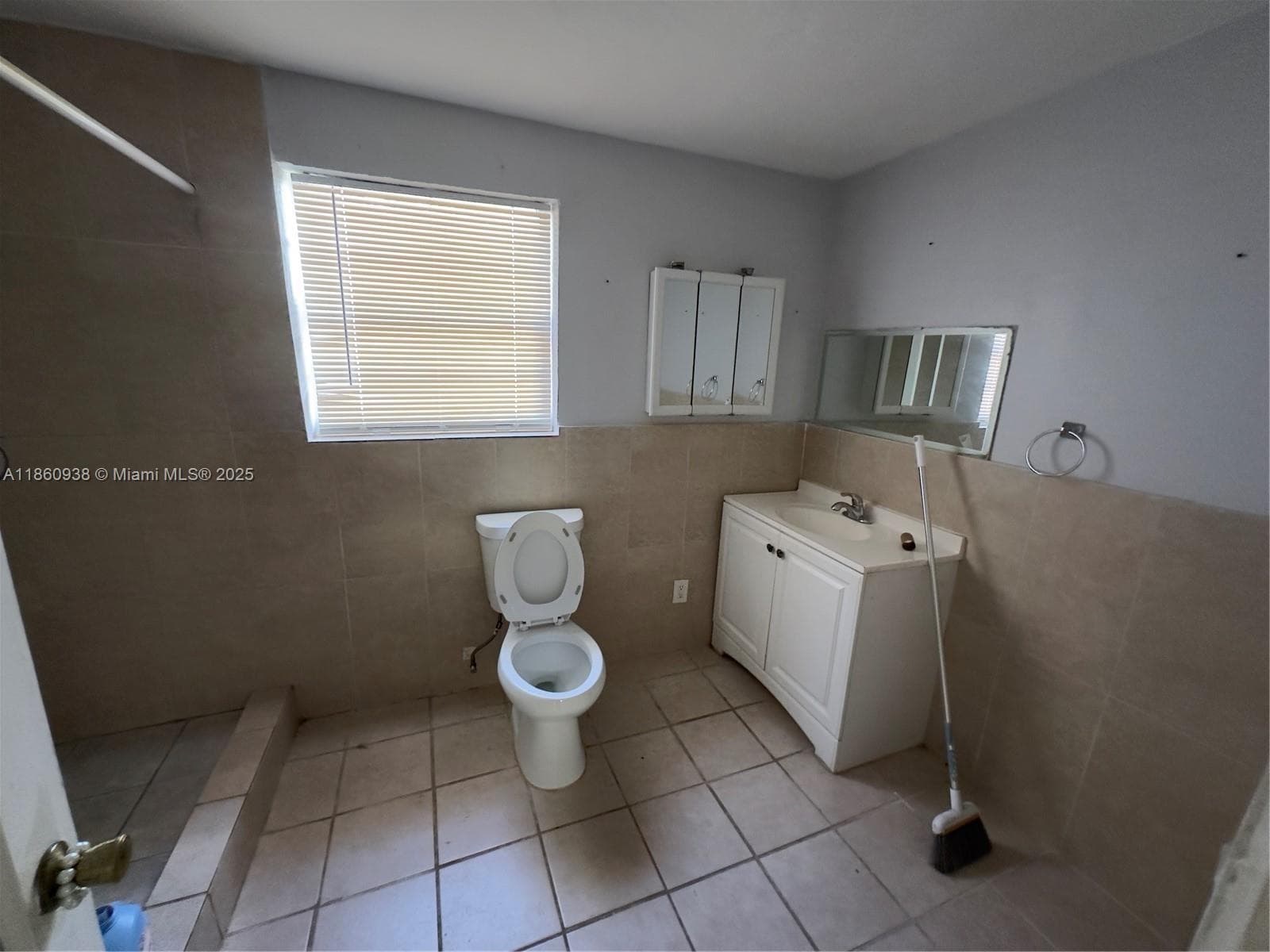 2490 NW 97th St # A, Miami FL 33147 — 10