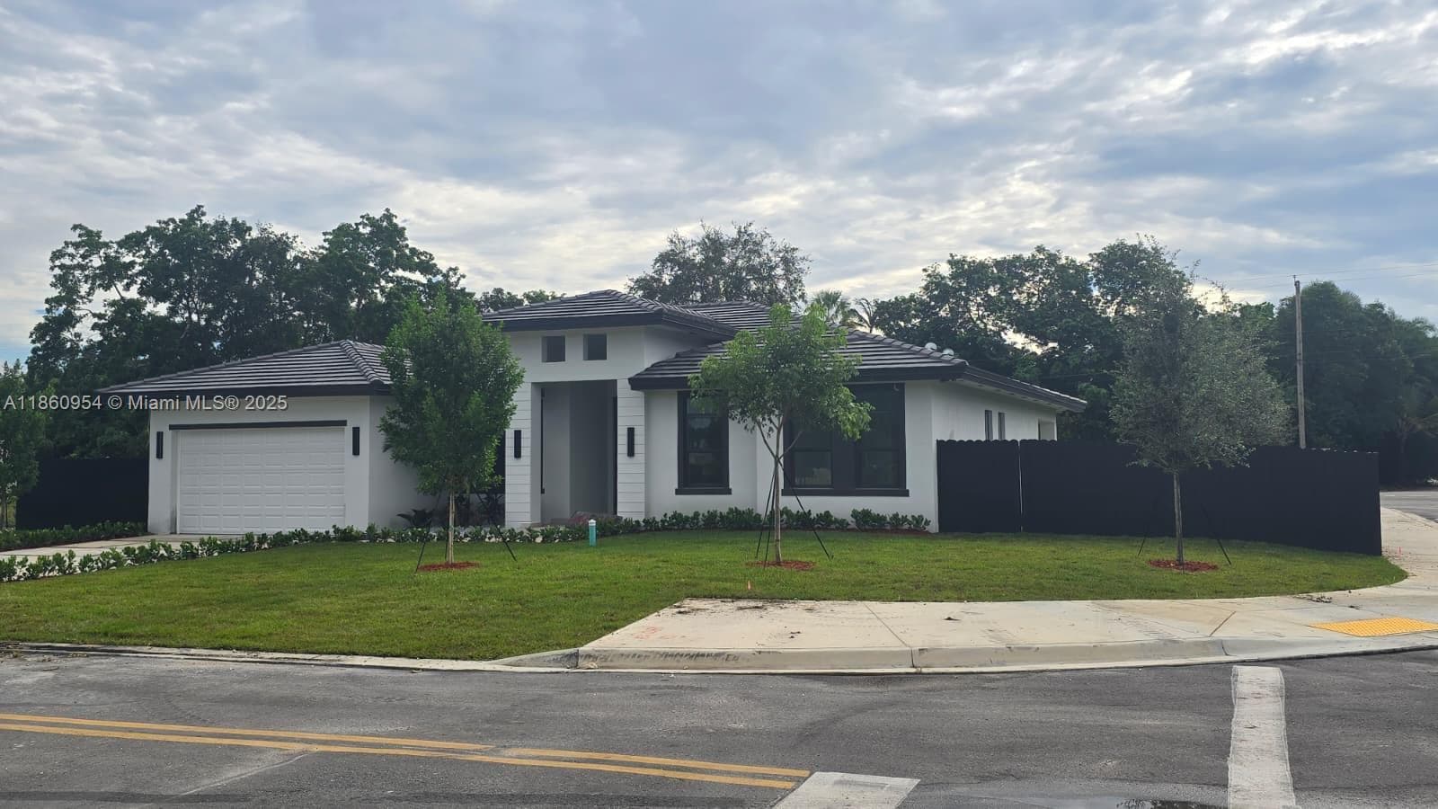 28361 SW 172nd Ct, Miami FL 33030 — 2