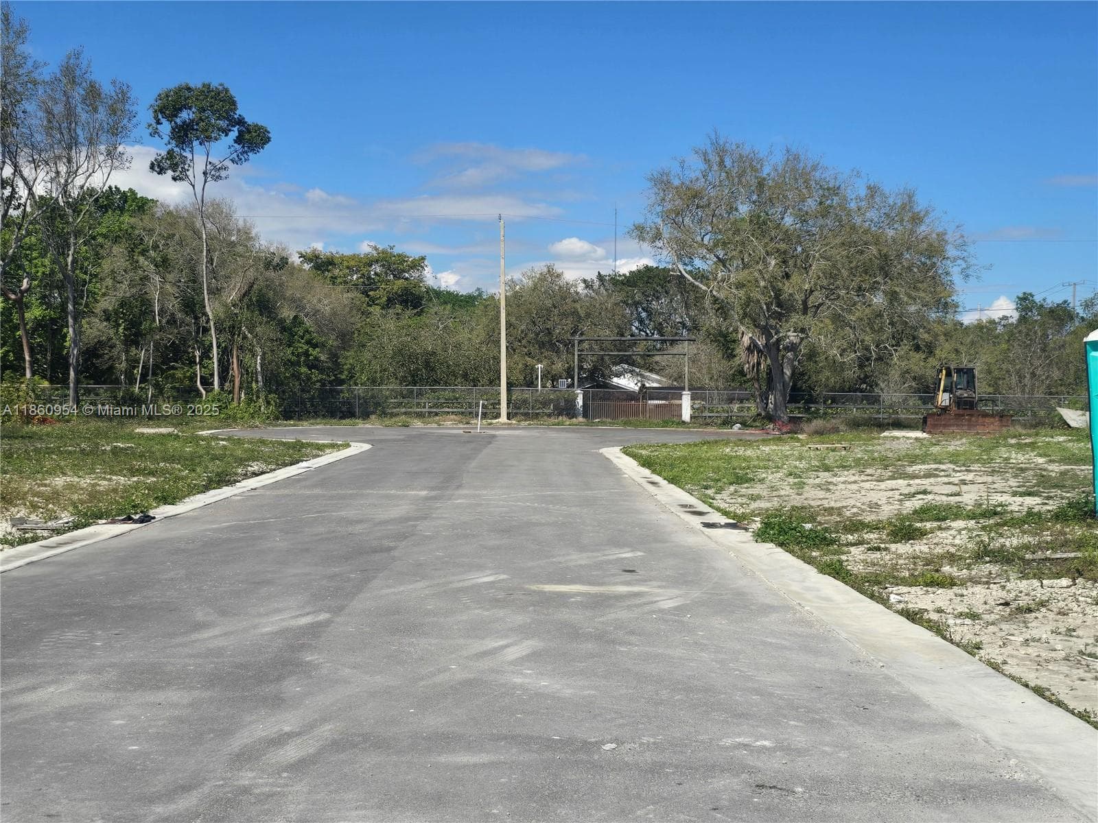 28361 SW 172nd Ct, Miami FL 33030 — 42