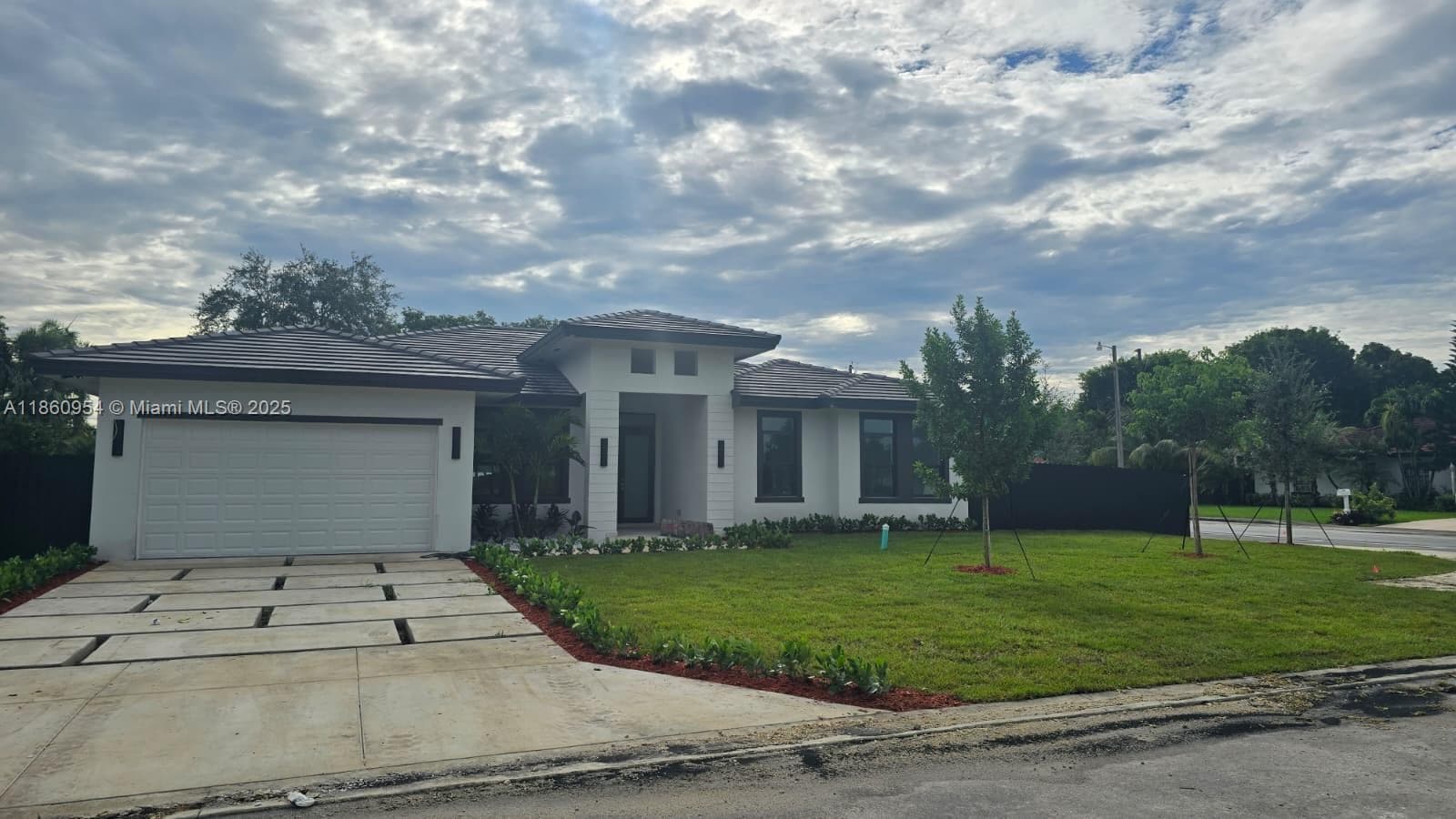 28361 SW 172nd Ct, Miami FL 33030 — 1