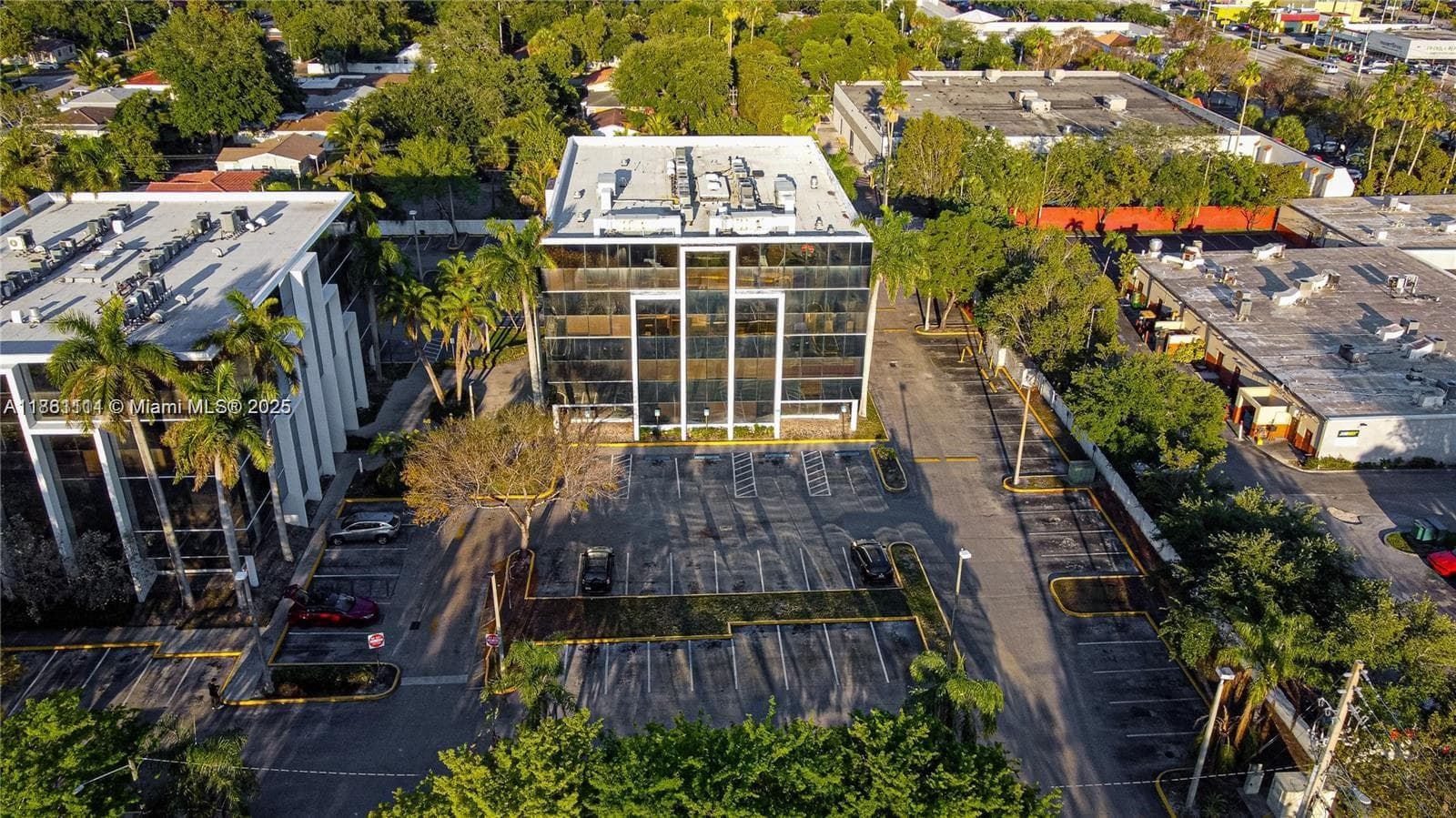 10800 NW 21st St, Sweetwater FL 33172 — 75
