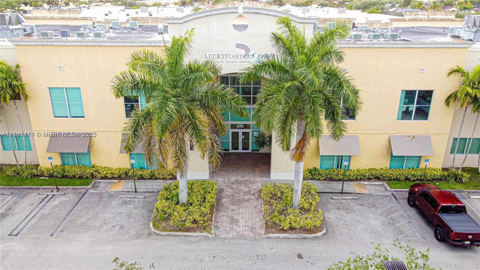 10800 NW 21st St, Sweetwater FL 33172 — 89