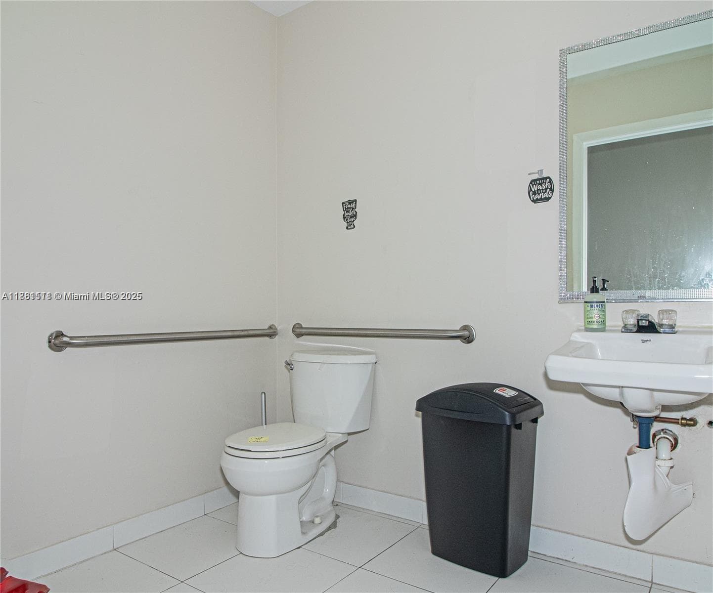 10800 NW 21st St, Sweetwater FL 33172 — 21