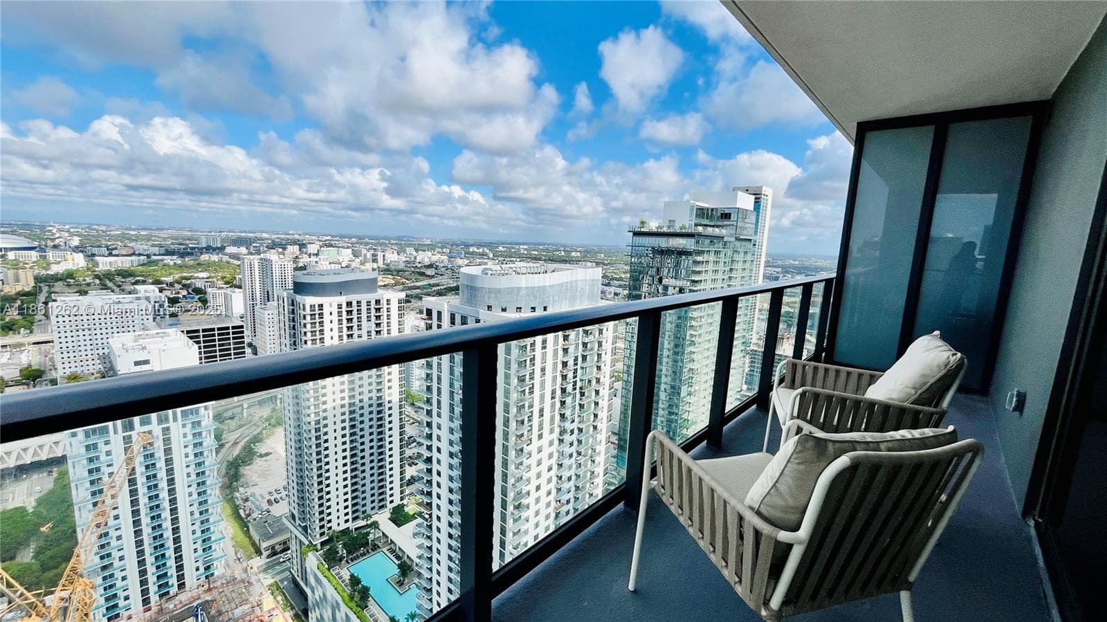 159 NE 6th St # 4605, Miami FL 33132 — 19