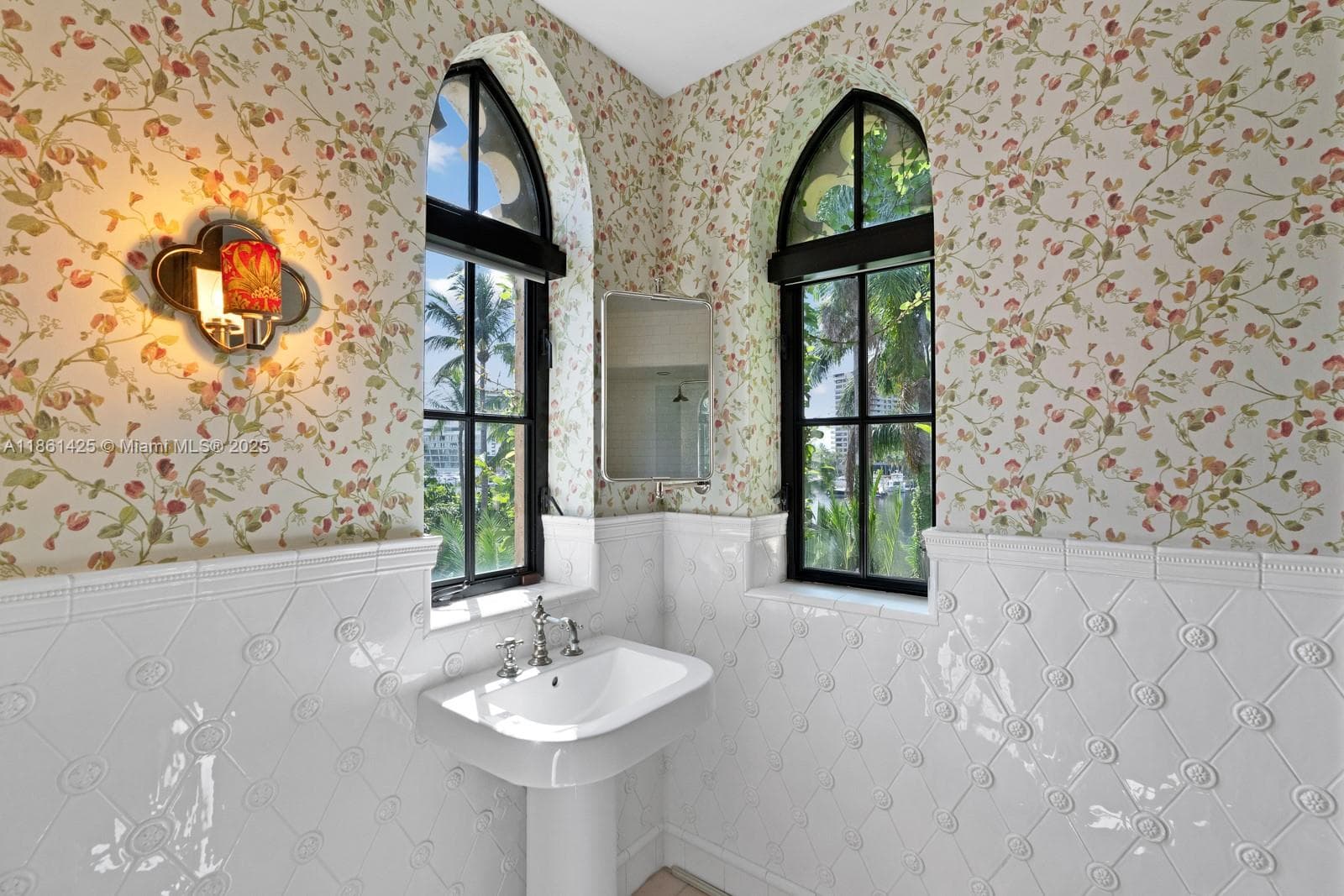 1840 S Bayshore Ln, Miami FL 33133 — 40