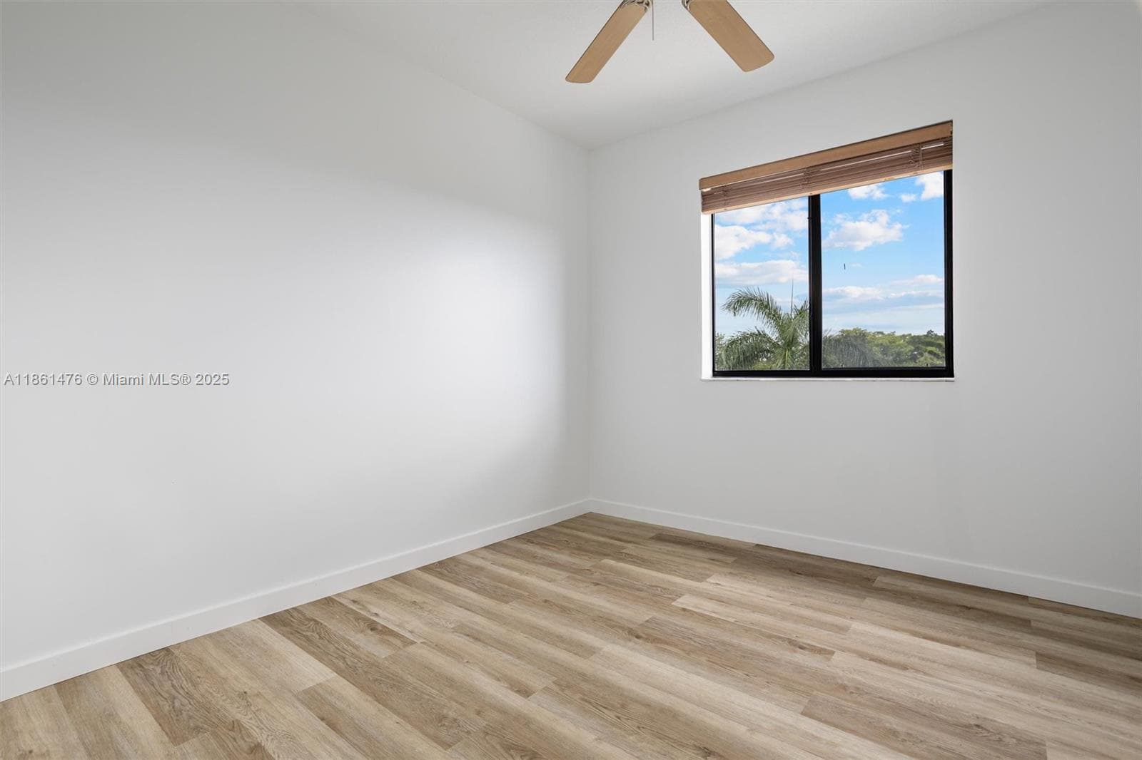 9340 Fontainebleau Blvd # W505, Miami FL 33172 — 27