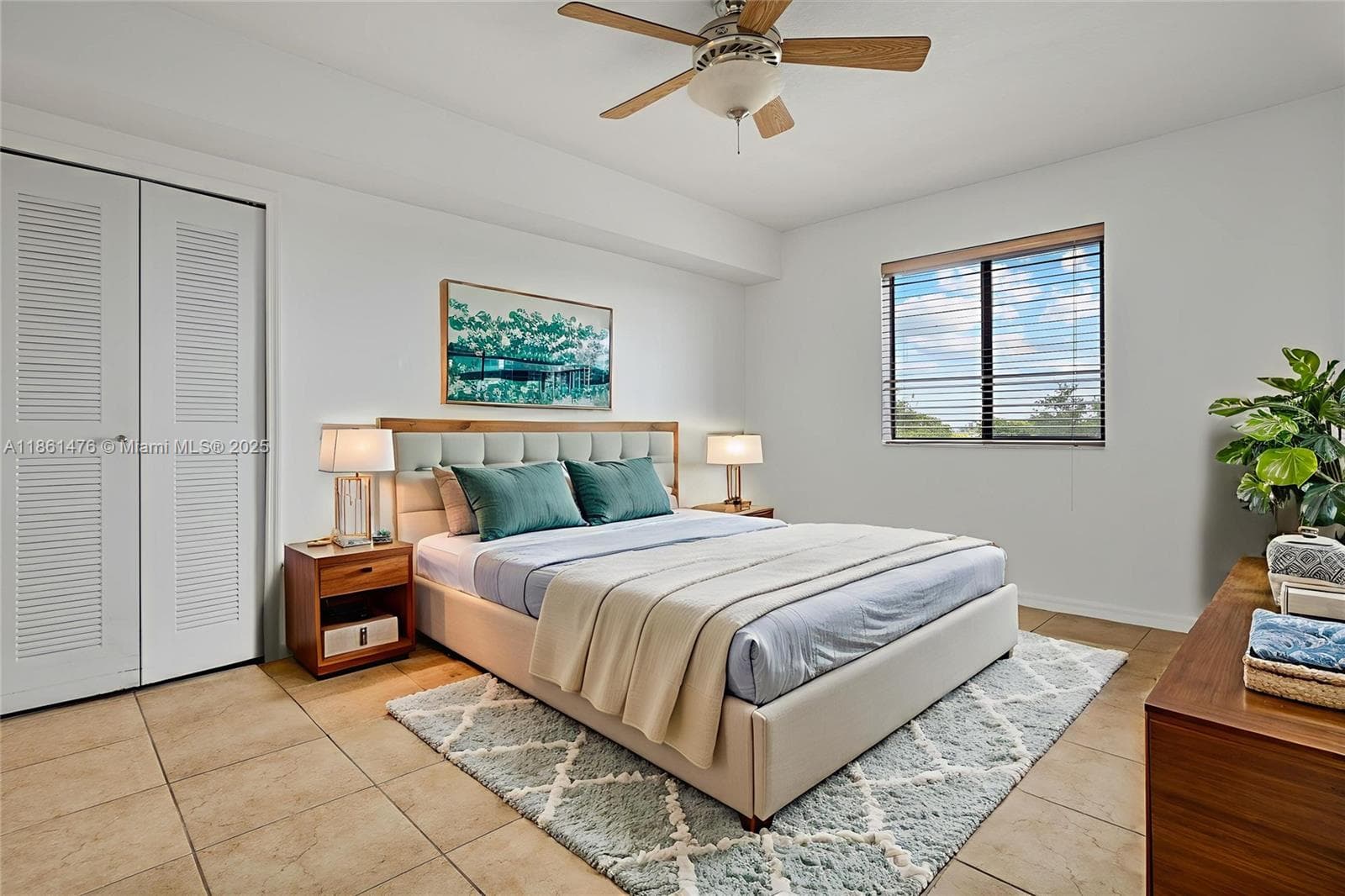 9340 Fontainebleau Blvd # W505, Miami FL 33172 — 5