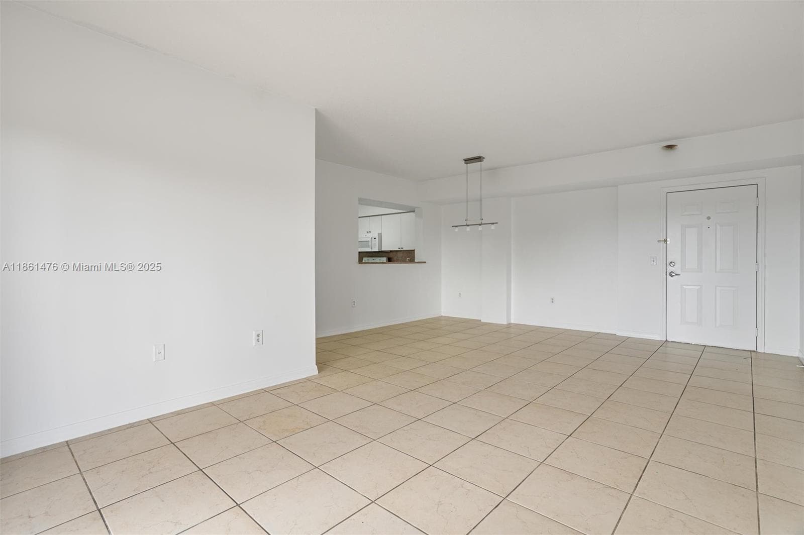 9340 Fontainebleau Blvd # W505, Miami FL 33172 — 21