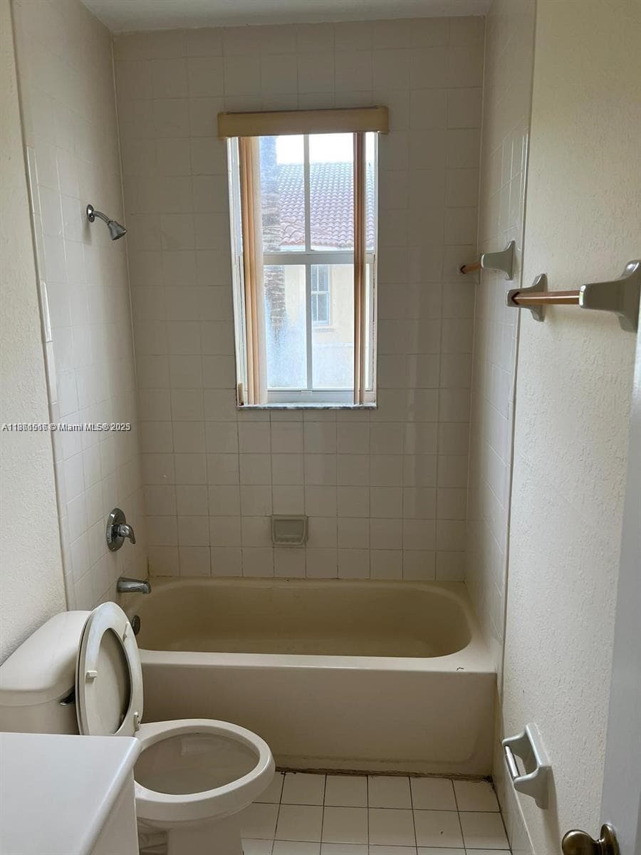 1660 SE 29th St # 200, Homestead FL 33035 — 26
