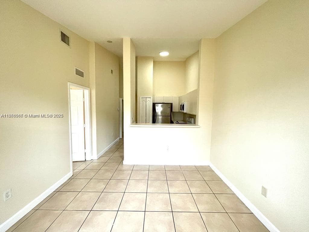 1660 SE 29th St # 200, Homestead FL 33035 — 9