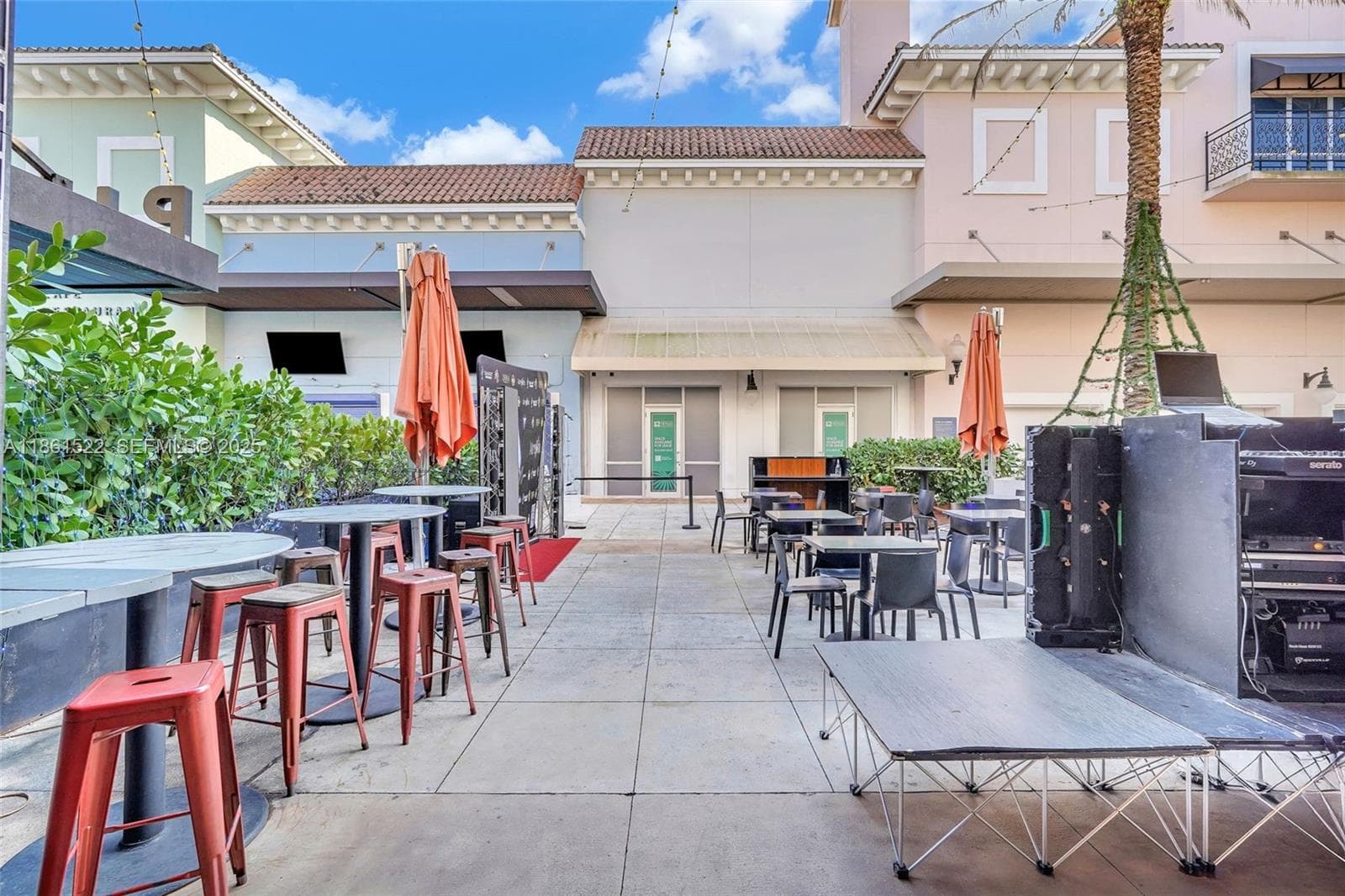 Kendall Dr, Kendall FL 33183 — 57
