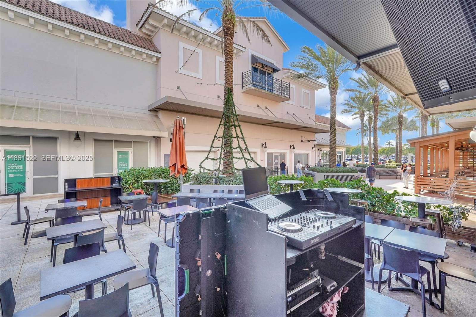 Kendall Dr, Kendall FL 33183 — 67