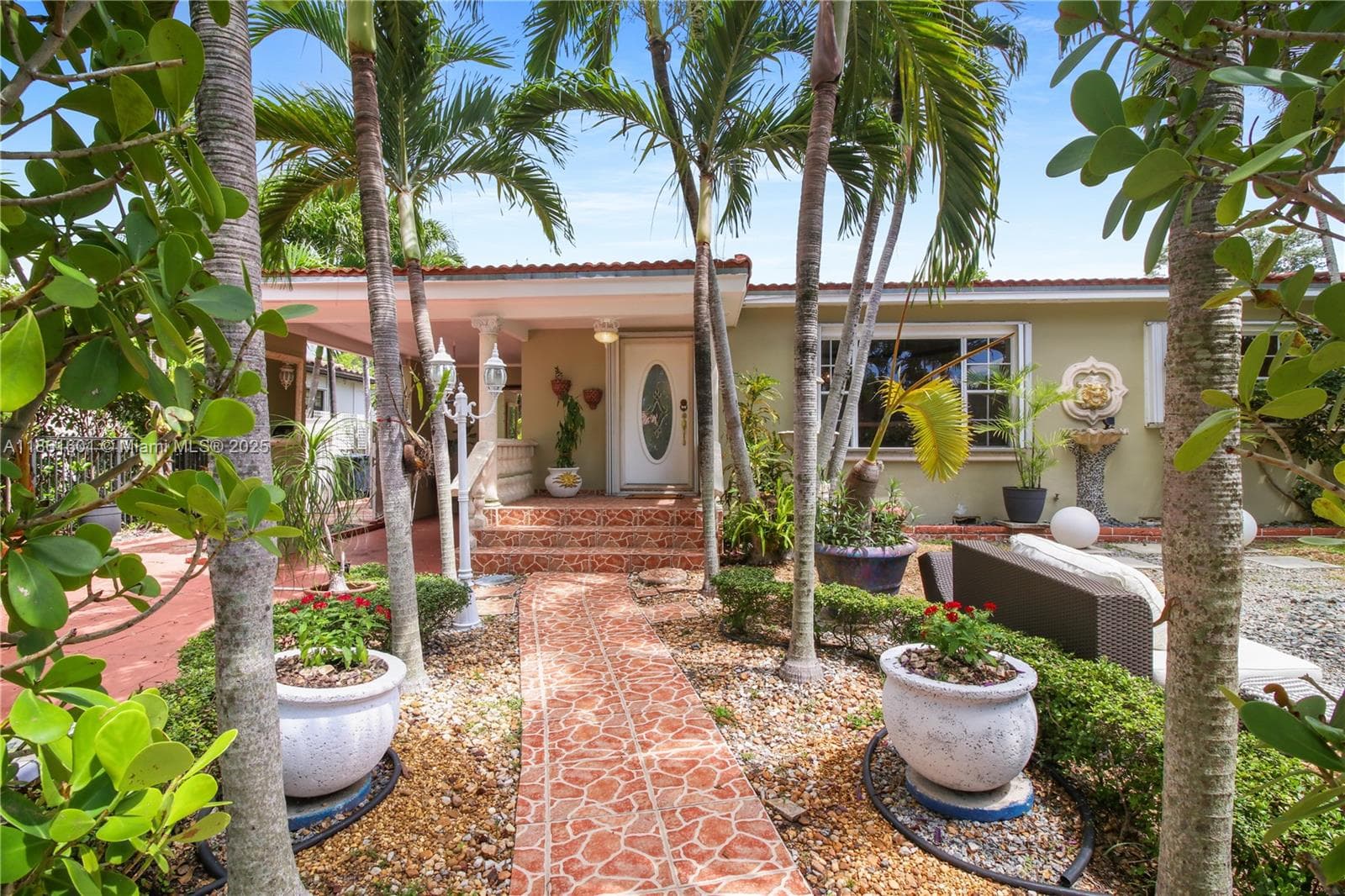6101 SW 13th Ter, West Miami FL 33144 — 2