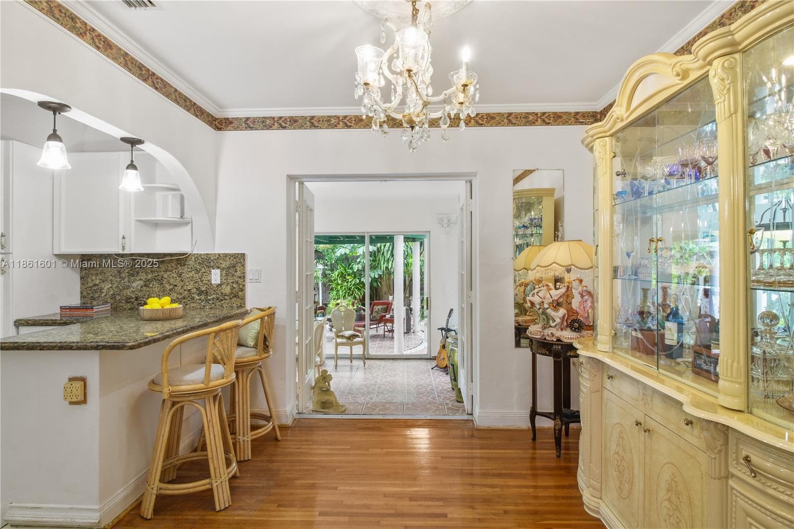 6101 SW 13th Ter, West Miami FL 33144 — 9