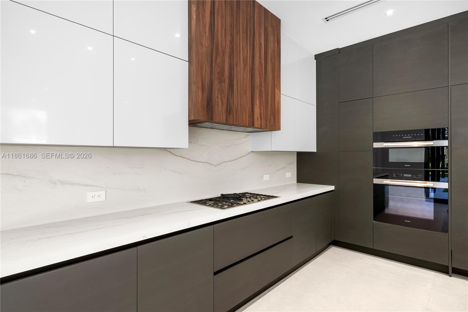 6250 SW 78th St, South Miami FL 33143 — 71