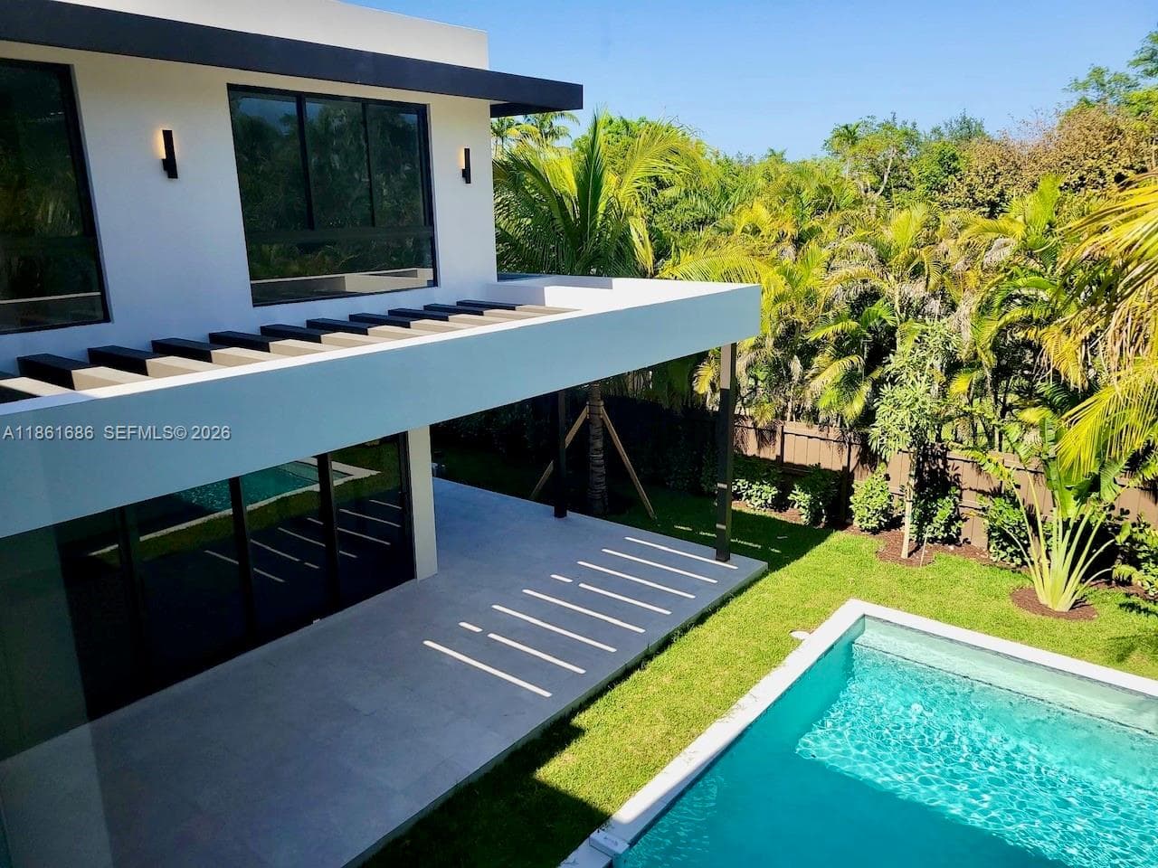 6250 SW 78th St, South Miami FL 33143 — 11