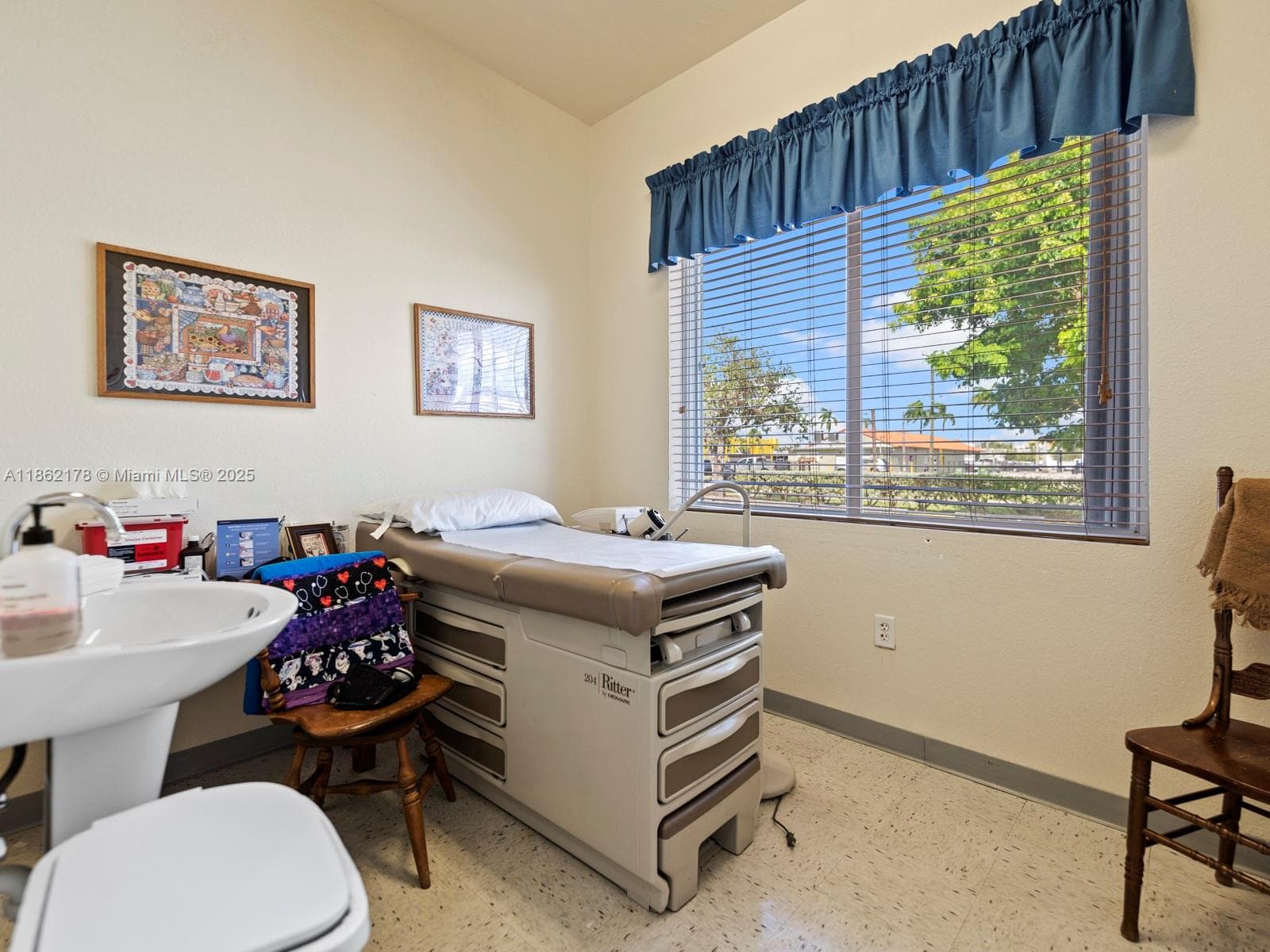 45 NW 4th St, Homestead FL 33030 — 21