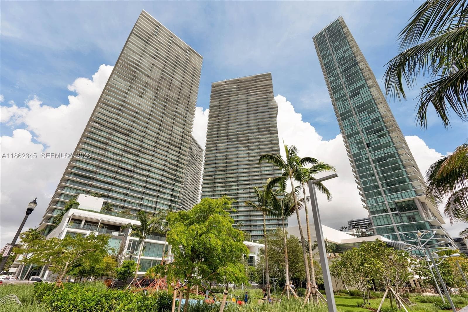 501 NE 31st St # 306, Miami FL 33137 — 33