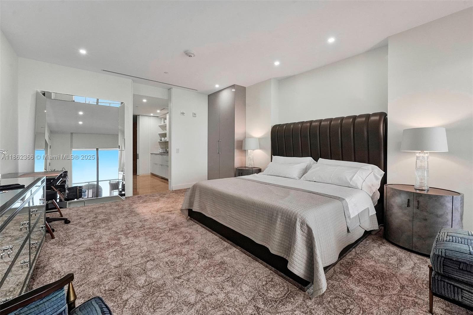 Bal Harbour Center Condo, Bal Harbour, FL — 32